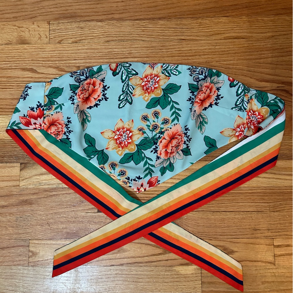 Revolve Bandana Top (Superdown)